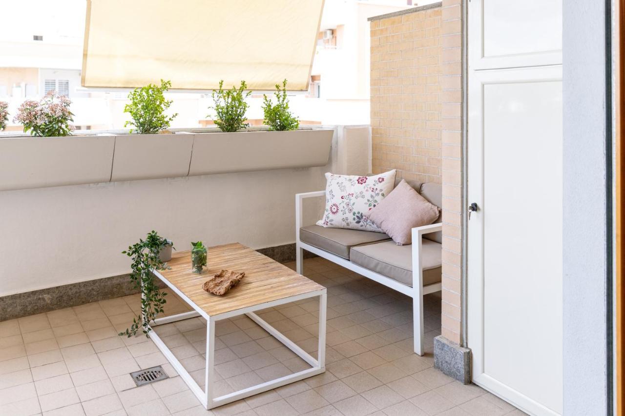 Loft Con Terrazzo - 3 Min Dalle Autostrade By Followgreenhouserome Lejlighed Rom