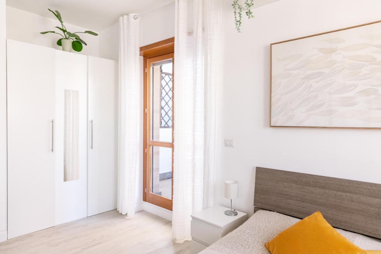 Loft Con Terrazzo - 3 Min Dalle Autostrade By Followgreenhouserome Lejlighed *
